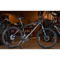 BICICLETA MTB ARO 26 SPECIALIZED STUMPJUMPER CARBON 27V TAM 18